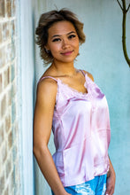 Load image into Gallery viewer, This top can do it all! For a flirty look pair this top with a mini skirt and some heels or dress this top to impress for work with a cropped blazer and some tapered pants. This is the ideal layering piece!