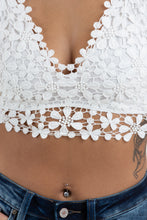 Load image into Gallery viewer, Elevate any outfit with our Keeping it Simple Lace Bralette! Its Floral design and double strap detail is the perfect combination to elevate any outfit!
