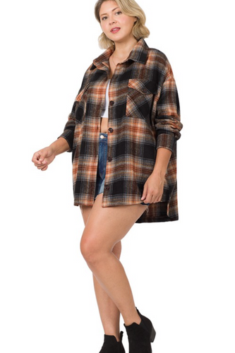 The Shacket of Your Dreams does Exist! It features two functional chest pockets, a heavyweight fabric, with a high low hemline! This will be the go to piece sitting next to any campfire or pumpkin patch!